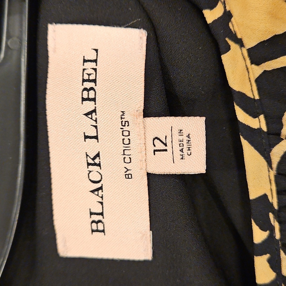 💕CHICO'S BLACK LABEL💕 Tiered Pleated Dress Abstract Floral Neutral Combo NWOT - Picture 9 of 11